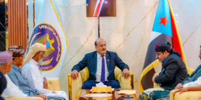 هرهرة يلتقي قيادة الاتحاد العام لقبائل الجنوب العربي ويؤكد أهمية التمسك بمدنية وحضارية العمل القبلي ويدين انتهاكات وادي حضرموت