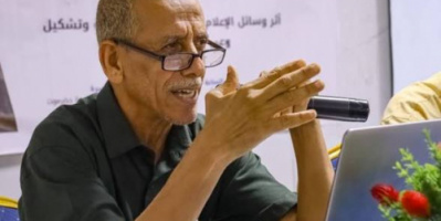 أستاذ إعلام جنوبي يحذر من "فشل" الأطراف الخارجية في إدارة ملف الجنود 