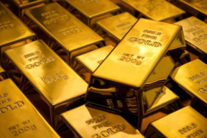 ارتفاع أسعار الذهب عالمياً مع تراجع النفط