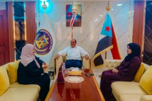 هرهرة يلتقي التربوية العدنية القديرة إلهام أمان ويؤكد دعم المجلس لتمكين المرأة الجنوبية