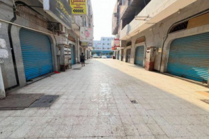 تواصل العصيان المدني في أنحاء العاصمة عدن لليوم الثالث على التوالي