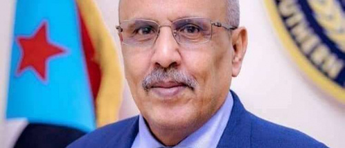 الكثيري يعزي الدكتور عبدالله باصهيب بوفاة شقيقته