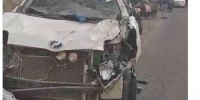 حادث مروع في مفرق العلم بعدن.. إصابة سائق ونفوق ثلاثة جمال