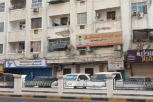 للاسبوع الثاني.. عصيان مدني جزئي في كافة مديريات العاصمة عدن رفضًا لتدهور الخدمات