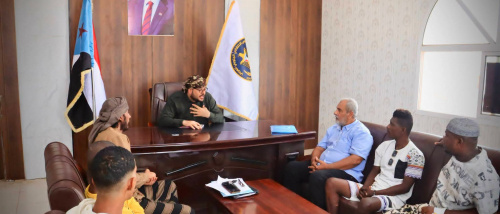 الجفري يلتقي عدداً ممن اعتُقلوا على ذمة المظاهرات السلمية بالمكلا