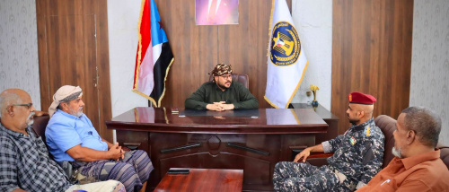 حذر من تراخي السلطة المحلية مع التهديدات والمخاطر الأمنية المحدقة بالمحافظة.. الجفري يلتقي قائد المقاومة الجنوبية بحضرموت