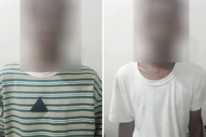شرطة القاهرة تضبط متهمين بسرقة الهواتف وحقائب النساء باستخدام دراجة نارية