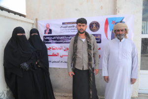 انتقالي المهرة ينفذ مبادرة إنسانية لسداد ديون محتاجين ودعم مرضى الكلى