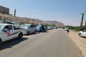جماهير شبوة تزحف إلى عدن للمشاركة في مليونية الجيش الجنوبي 
