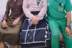 الحامدي يطمئن على الحالة الصحية للمناضل الشيخ سعيد أحمد شائف بالعاصمة عدن