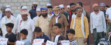 أهالي القرين والسوم بسيئون يصعّدون رفضهم: &laquo;لا لسوق القات بين منازلنا وأطفالنا&raquo;
