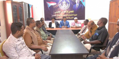 التميمي يتفقد سير العمل في تنفيذية انتقالي ساه ويشيد بجهودها التنظيمية