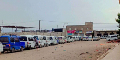 طوابير الغاز تطول في عدن.. وسلطات الأمر الواقع غائبة عن المشهد