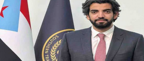 عمرو البيض لصحيفة المونيتور: الحل في المنطقة يبدأ بتمكين شعب الجنوب من تقرير مصيره وعدم ترك الملف بيد الرياض وحدها