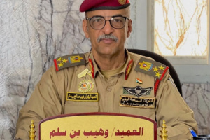 من له ثمن ... لا يُؤتمن