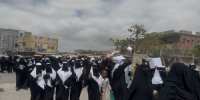 مسيرات طلابية بساحل حضرموت ترفض فصل المعلمين المتعاقدين