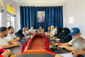 انتقالي المنصورة يثمن تضحيات القوات الجنوبية ويبحث ملف النازحين 