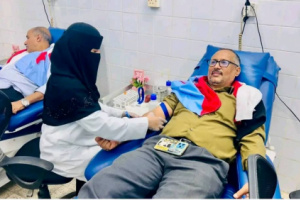 في مبادرة إنسانية ووطنية.. أعضاء الجمعية الوطنية يتبرعون بالدم دعمًا لجرحى القوات الجنوبية