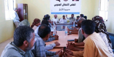 انتقالي الأزارق يناقش الاستعدادات لإحياء ذكرى 14 أكتوبر وتعزيز الجاهزية لمساندة القوات الجنوبية
