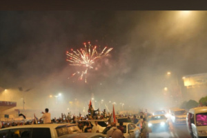 الألعاب النارية تضيء سماء عدن احتفاءً بثورة 14 أكتوبر وتأييداً لقرارات الرئيس الزُبيدي