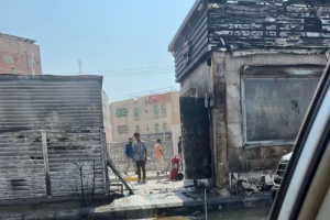 النيران تلتهم كشكاً في شارع التسعين بالمنصورة