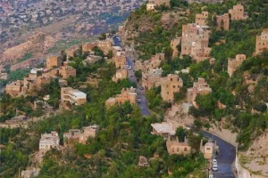 مليشيات الحوثي تواصل استهداف المدنيين في تعز.. قتيلة وخمسة مصابين