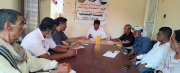 انتقالي خنفر يناقش ترتيبات التعبئة الشعبية وأوضاع النازحين