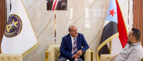 هرهره يلتقي الناشط السياسي معين المقرحي مشيدا بمواقفه الوطنية