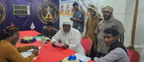 انتقالي السوم يواصل تسجيل المواطنين والشباب في التعبئة الشعبية العامة للدفاع عن الجنوب 