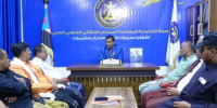 التميمي يتسلّم الدفعة الثانية من استمارات التسجيل في التعبئة الشعبية العامة بمديريات وادي حضرموت