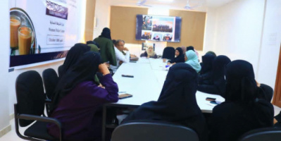 الشرطة النسائية بأمن عدن تنظم جلسة حوارية لتعزيز دورها في معالجة القضايا الأسرية
