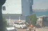 مأساة في عدن.. ثلاثة أطفال يبتلعهم البحر في ساحل الدكة وإنقاذ أحدهم